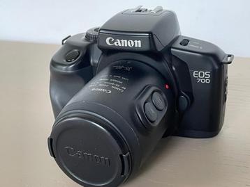 Canon EOS 700 spiegelreflex analoge camera beschikbaar voor biedingen