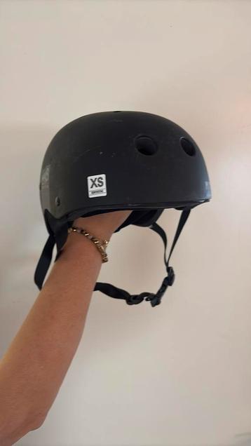 Mystic helm xs beschikbaar voor biedingen