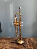 Yamaha YTR-2330 Trompet, Muziek en Instrumenten, Blaasinstrumenten | Trompetten, Ophalen, Zo goed als nieuw, Bes-trompet, Met koffer