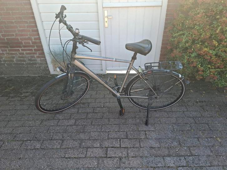 Giant Futuro, Fietsen en Brommers, Fietsen | Heren | Herenfietsen, Gebruikt, Giant, 57 tot 61 cm, Versnellingen, Ophalen