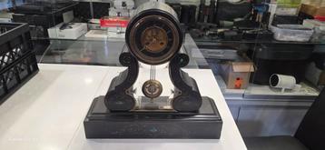 Antieke Pendule Klok beschikbaar voor biedingen