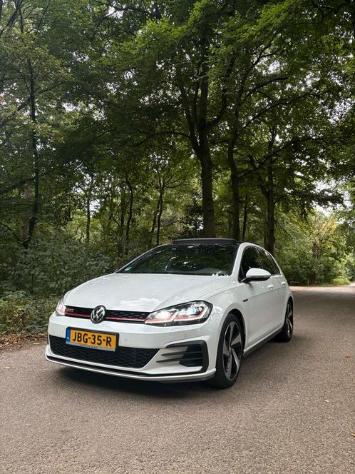 Volkswagen Golf 7.5 GTI Performance 2018 Full Option!!!!, Auto's, Volkswagen, Particulier, Golf, ABS, Achteruitrijcamera, Adaptieve lichten