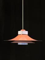 Horn Hanglamp type 754 zalm roze en blauw, Huis en Inrichting, Verkoop@scandinavischelampen.nl, Julianastraat 65 in Alphen aan den Rijn
