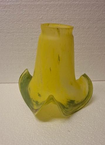 Vintage Lampenkap Geel/Groen beschikbaar voor biedingen