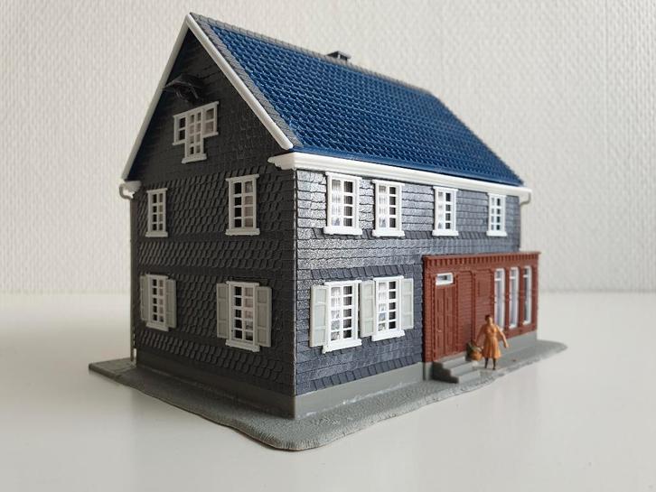 FALLER H0 191785 Geboortehuis Wilhelm Conrad Röntgen, Hobby en Vrije tijd, Modeltreinen | H0, Gebruikt, Brug, Tunnel of Gebouw