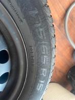 8 winterbanden/2 sets  ( ook per set te koop ), Ophalen, Gebruikt, 15 inch, Banden en Velgen