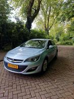 Opel Astra 2.0CDTI Ecotec 121KW Sp.t.at 2014 Grijs, Zwart, 4 cilinders, Leder, Stationwagon