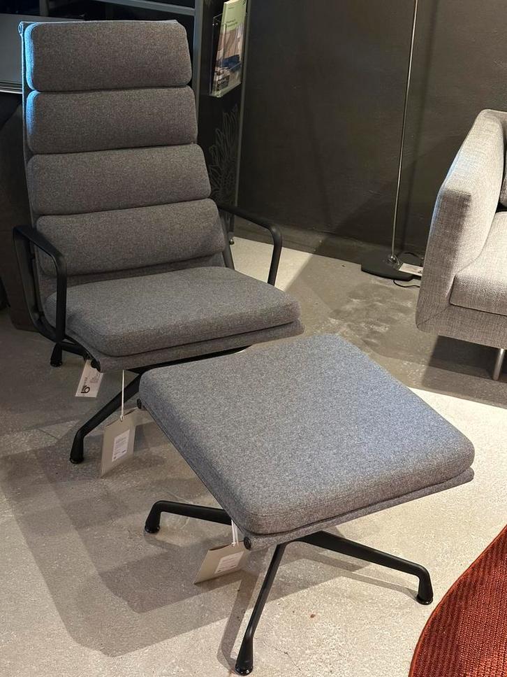 Vitra “EA 222 + 223”, Huis en Inrichting, Bureaustoelen, Zo goed als nieuw, Zwart, Ophalen of Verzenden