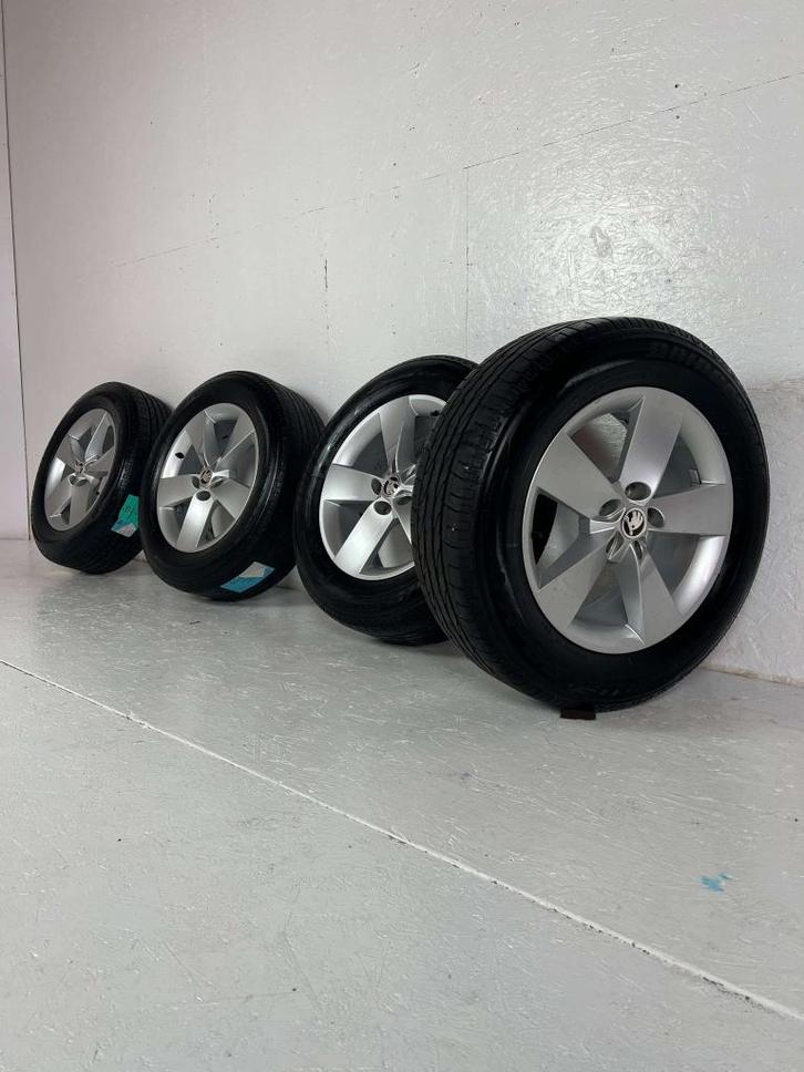 Originele skoda kodiaq karoq velgen 17" 5x112 zomerset 6mm, Auto-onderdelen, Banden en Velgen, Banden en Velgen, Zomerbanden, 17 inch