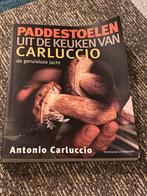 Antonio Carluccio - Paddestoelen uit de keuken van Carluccio, Boeken, Ophalen of Verzenden, Zo goed als nieuw