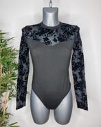 Zwarte body met mesh en fluwelen details., Body of Korset, Zwart, Verzenden