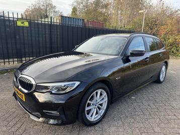 BMW 3 Serie Touring 320e Business Edition Plus Sportleer/Car beschikbaar voor biedingen