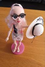 Rainbow high Pacific Modepop Bella Parker / barbiepop, Ophalen of Verzenden, Gebruikt, Overige typen