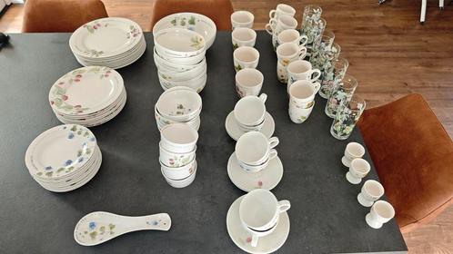 Grote set marjolein bastin servies, Huis en Inrichting, Keuken | Servies, Zo goed als nieuw, Bord(en), Overige stijlen, Ophalen of Verzenden