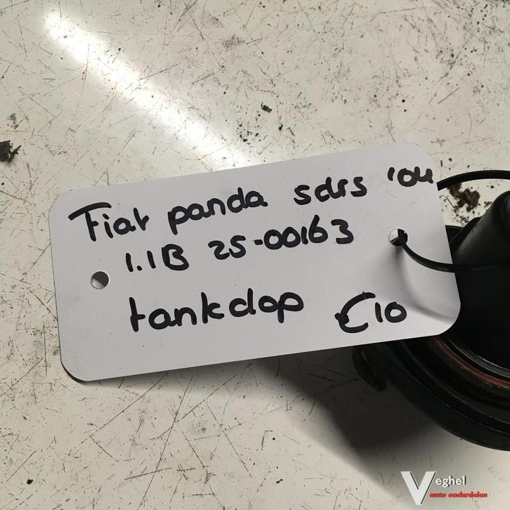 Fiat Panda 5drs 1.1 B 2004 of 2008  2500163   Tankdop, Auto-onderdelen, Brandstofsystemen, Gebruikt, Ophalen of Verzenden