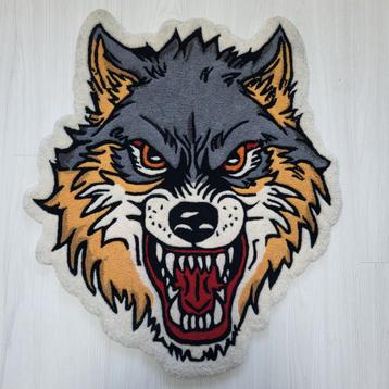 Wolvenkop vloerkleed beschikbaar voor biedingen