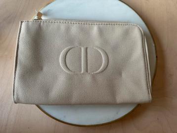 Nieuw Dior toilettasje make-up tasje beschikbaar voor biedingen