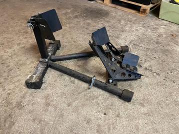 Universele motor inrijklem of voorwielklem beschikbaar voor biedingen
