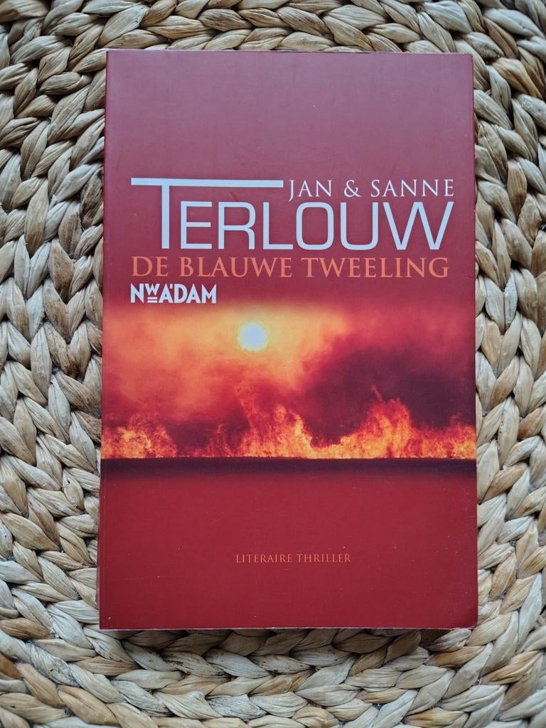 Jan & Sanne Terlouw - De blauwe tweeling, Ophalen of Verzenden, Zo goed als nieuw
