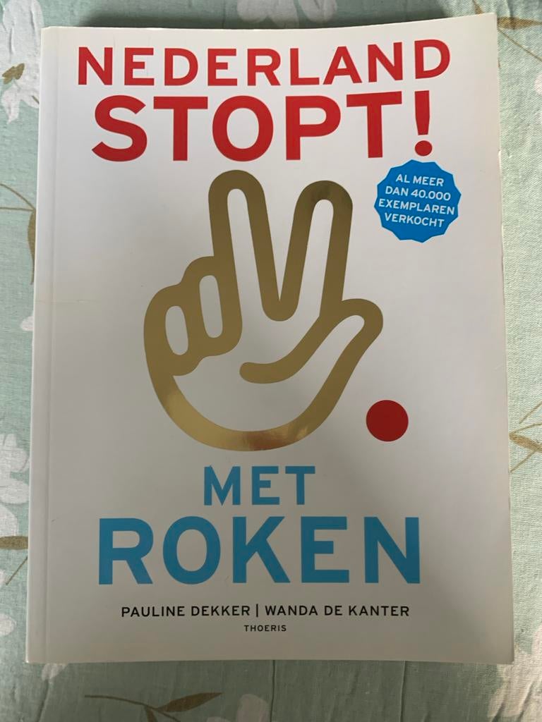 Nederland Stopt! Met Roken - Pauline Dekker, Boeken, Ophalen of Verzenden, Zo goed als nieuw, Gezondheid en Conditie