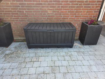 Opbergkist kunststof - ideaal voor buiten! beschikbaar voor biedingen