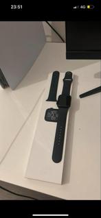 Apple Watch SE 2023 40mm - Nieuwstaat!, Sieraden, Tassen en Uiterlijk, Smartwatches, Apple Watch ⌚️, Hartslag, Zwart, IOS
