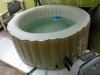 Opblaasbare Jacuzzi - Zo goed als nieuw!, Tuin en Terras, Bubbelbaden en Hottubs, Ophalen, Zo goed als nieuw, Filter, Opblaasbaar