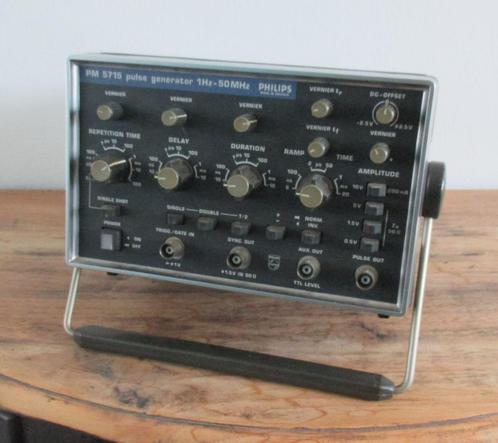 Toongenerator - Pulse generator 50MHz - Philips PM5715/08, Doe-het-zelf en Verbouw, Meetapparatuur, Zo goed als nieuw, Elektriciteit