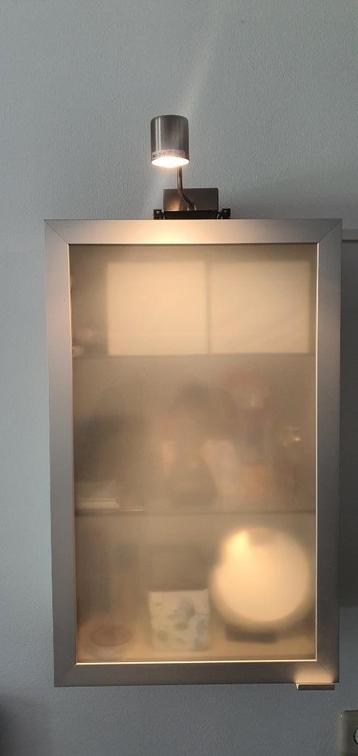 Ikea kastje Lillangen met bovenlicht (60x40x21)