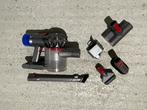 Dyson V8 kruimeldief - met car cleaning set!, Witgoed en Apparatuur, Stofzuigers, Kruimeldief, Ophalen of Verzenden, Zo goed als nieuw
