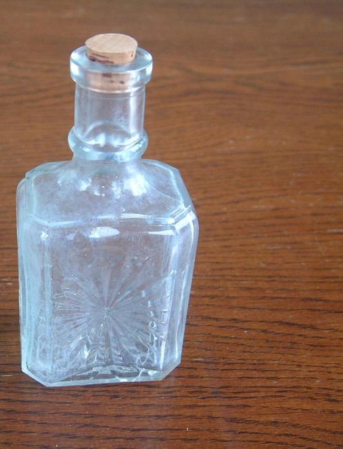 antieke flesje met ster, Verzamelen, Overige Verzamelen, Gebruikt, Ophalen of Verzenden
