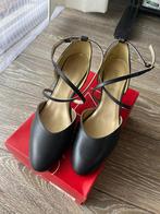 Capezio Dansschoenen - Maat 39 - Zo goed als nieuw!, Kleding | Dames, Schoenen, Ophalen of Verzenden, Zo goed als nieuw, Zwart