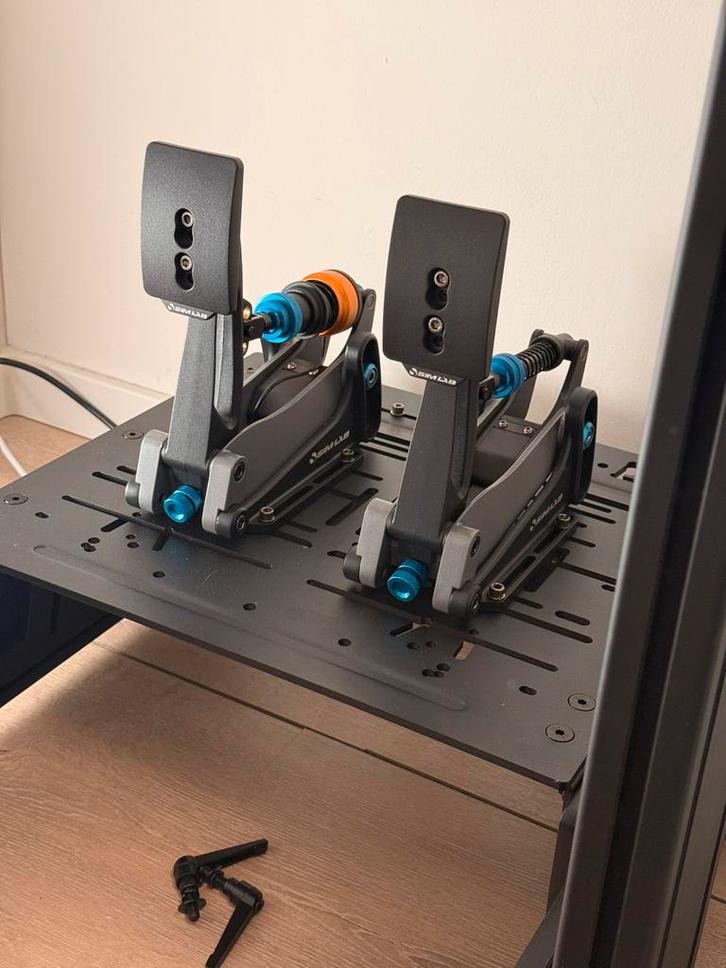 SimLab XP1 (+ Black Conversion), Spelcomputers en Games, Spelcomputers | Overige, Zo goed als nieuw, Ophalen of Verzenden