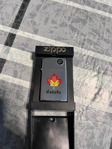 Zippo niagar falls beschikbaar voor biedingen