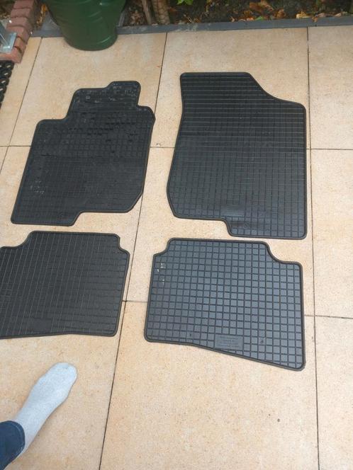 Rubber mattenset nieuw Kia ceed, Auto-onderdelen, Interieur en Bekleding, Kia, Nieuw, Ophalen