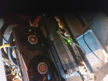 Te koop RX 570 8 gb beschikbaar voor biedingen