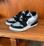 Nike Air Jordan Legacy 312 Low Heren White Black Sneakers., Kleding | Heren, Schoenen, Ophalen of Verzenden, Zo goed als nieuw