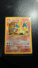 Charizard 4/102 base set, Ophalen of Verzenden, Zo goed als nieuw