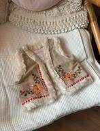 Bohemian bodywarmer met nep bont - maat 68, Kinderen en Baby's, Ophalen of Verzenden, Zo goed als nieuw, Meisje, Jasje