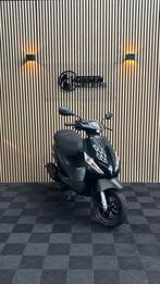 Piaggio Zip 2T | 2017 |  3.000 km | Origineel, Fietsen en Brommers, Scooters | Piaggio, Maximaal 45 km/u, Zip, Zo goed als nieuw