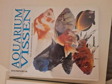 Mooie partij, kunst en literatuur  beschikbaar voor biedingen