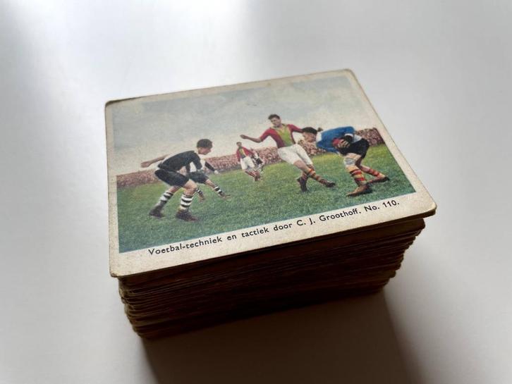 Voetbalplaatjes Philips Cigarettes & Groothoff 1930, Verzamelen, Sportartikelen en Voetbal, Zo goed als nieuw, Poster, Plaatje of Sticker
