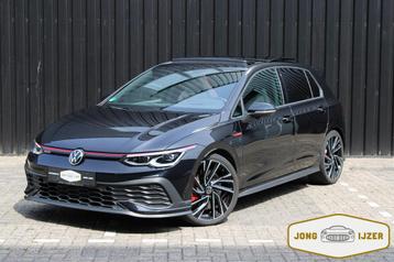 Volkswagen Golf 2.0 TSI GTI CLUBSPORT PANO HARMAN KAR HUD IQ beschikbaar voor biedingen