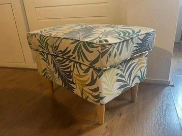 Voetenbank 60Bx40Dx44H beschikbaar voor biedingen