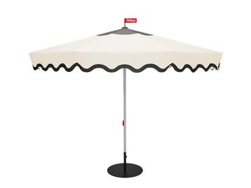 Fatboy Parasol + base – showroommodel beschikbaar voor biedingen