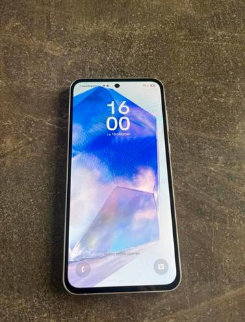 Samsung Galaxy A55 beschikbaar voor biedingen