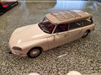 Zeldzame 1/18 Norev Citroën ID / DS 21 break 21 wit., Hobby en Vrije tijd, Modelauto's | 1:18, Ophalen of Verzenden, Zo goed als nieuw