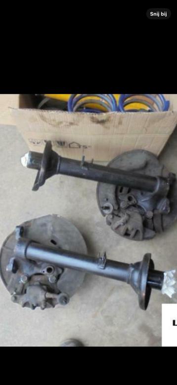 Gezocht!. Bmw e30 51mm veerpoten beschikbaar voor biedingen