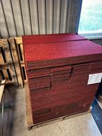 Tapijttegels rood (135m2 aanwezig), Ophalen, Gebruikt, Q, 75 m² of meer