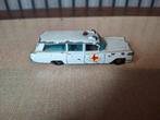 Matchbox cadillac ambulance, Ophalen of Verzenden, Gebruikt